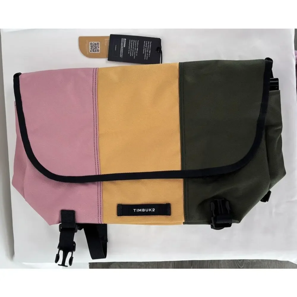 Timbuk2 classic messenger
